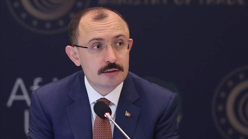 Ticaret Bakanı Muş: Türkiye ihracatla büyümeye devam ediyor