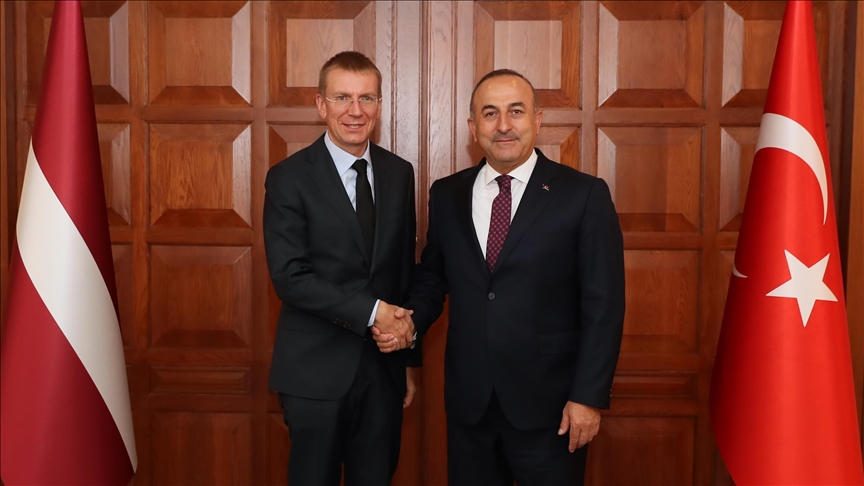 Главы МИД Турции и Латвии обсудили в Риге пути сотрудничества