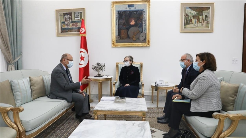 Tunisie : Najla Bouden rencontre le Secrétaire permanent de l’AIMF Pierre Baillet