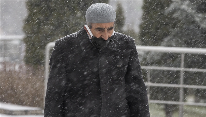 Doğu Anadolu'da başlayan kar yağışı aralıklarla etkisini sürdürecek