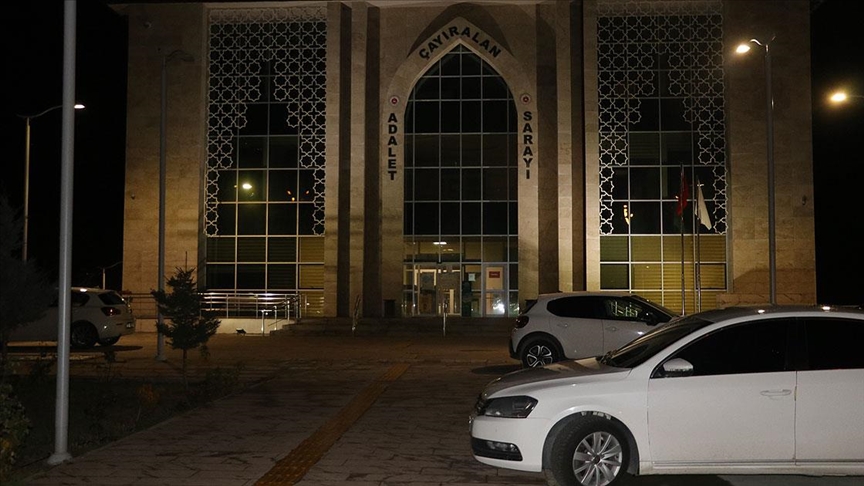 yozgat ta bir aylik bebegini sobada yaktigi iddia edilen anne adliyeye sevk edildi