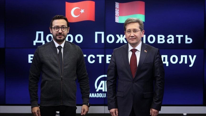 Belarusian ambassador visits Anadolu Agency headquarters