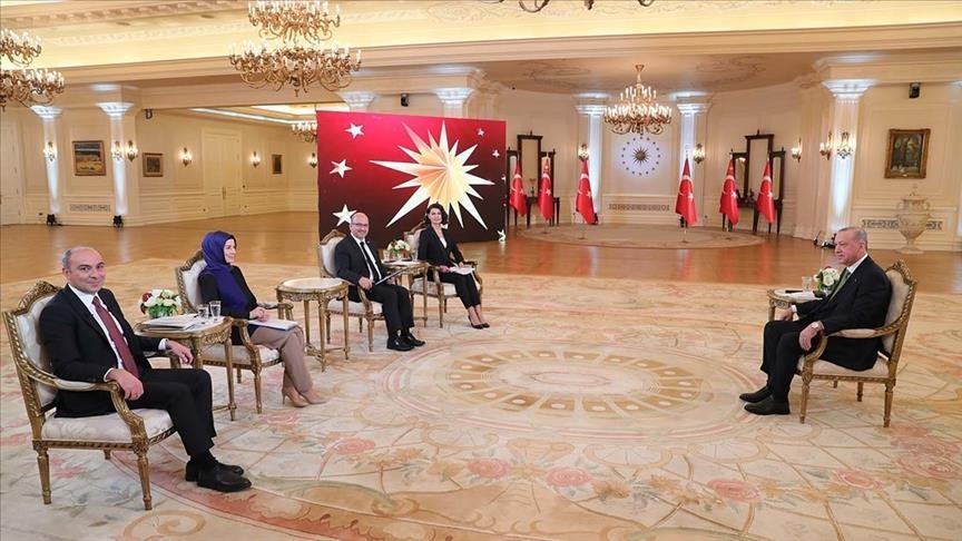 Presidenti Erdoğan u bën thirrje investitorëve të huaj të investojnë në mënyrë afatgjate