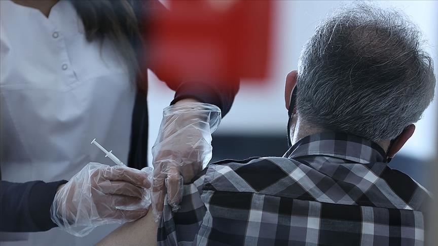  Over 120.6M coronavirus vaccine shots given in Turkey to date