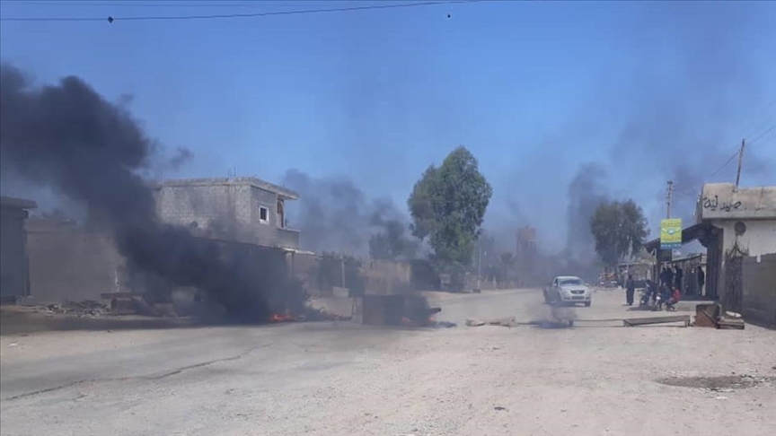 Deyrizor'da düzenlenen silahlı saldırıda 10 kişi öldü