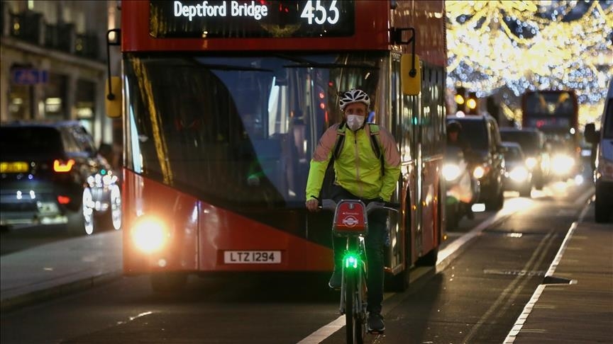 Britania regjistron numrin më të madh të rasteve ditore me COVID-19 që nga mesi i korrikut