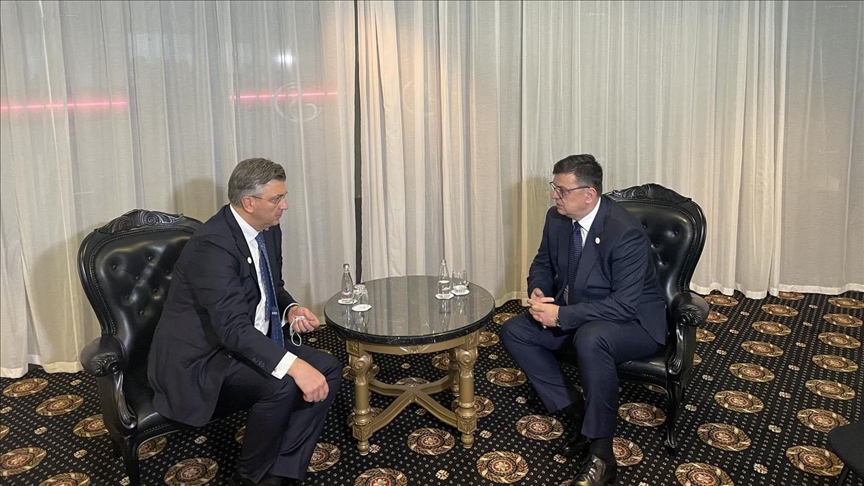 Tegeltija i Plenković razgovarali u Budvi o ekonomskoj i političkoj saradnji BiH i Hrvatske