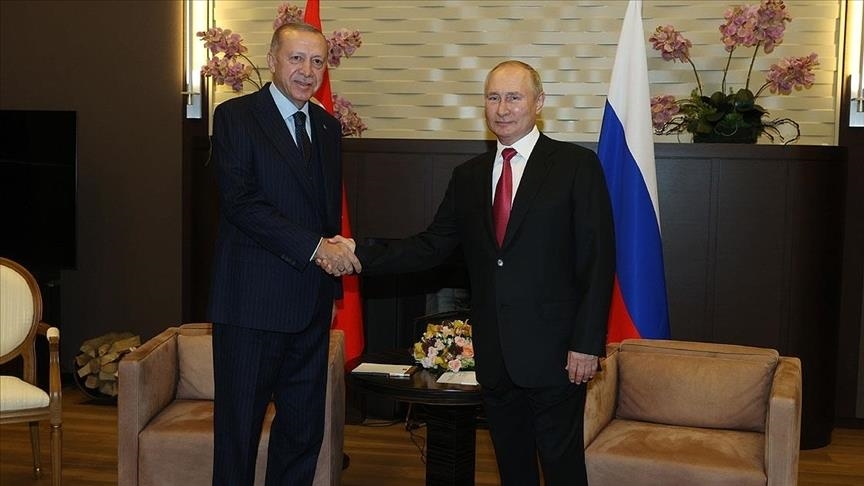 Erdogan et Poutine discutent du renforcement des relations bilatérales 