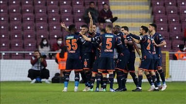 Medipol Başakşehir deplasmanda Atakaş Hatayspor'u 3-0 yendi