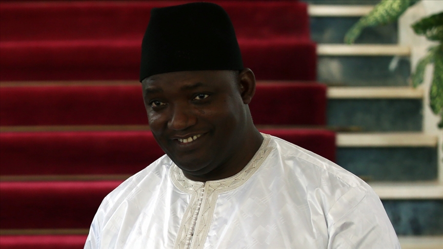 Gambiya'da Barrow yeniden Cumhurbaşkanı seçildi