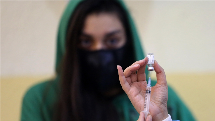 U Iranu dvije doze vakcine protiv COVID-19 primilo više od 48,3 miliona ljudi