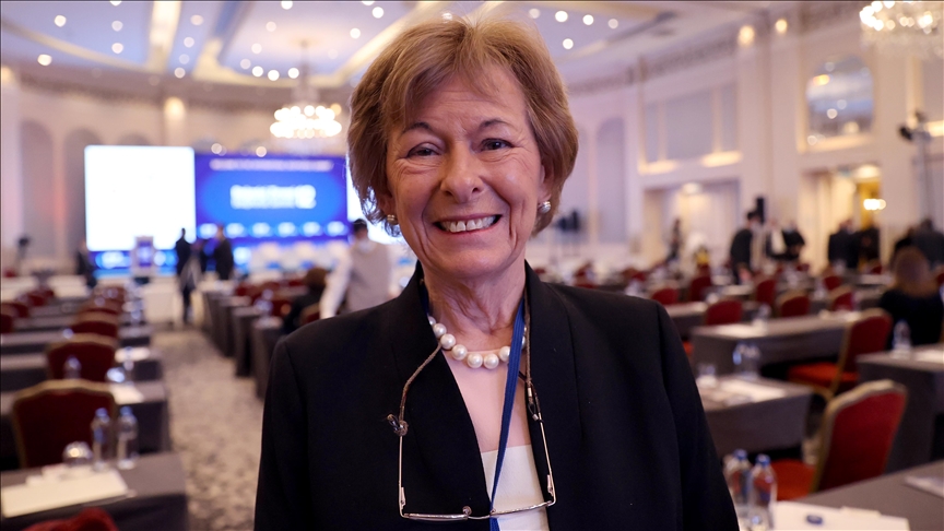 "Turqia dhe Britania duhet të jenë vende aleate të sigurisë kibernetike"