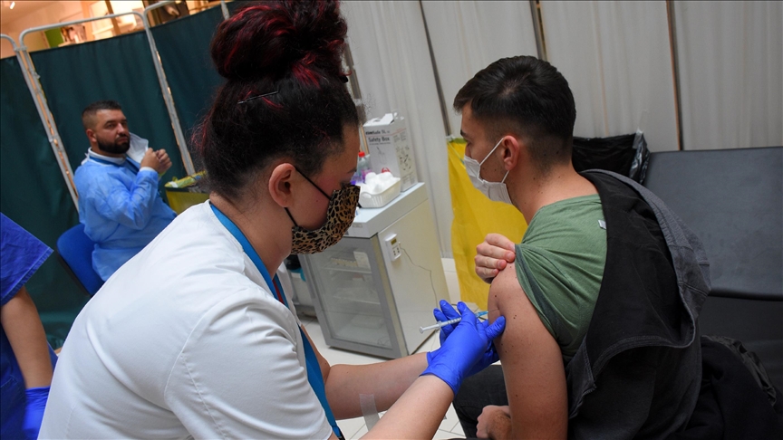 BiH: U Kantonu Sarajevo vakcinisano više od 52 posto starijih od 18 godina