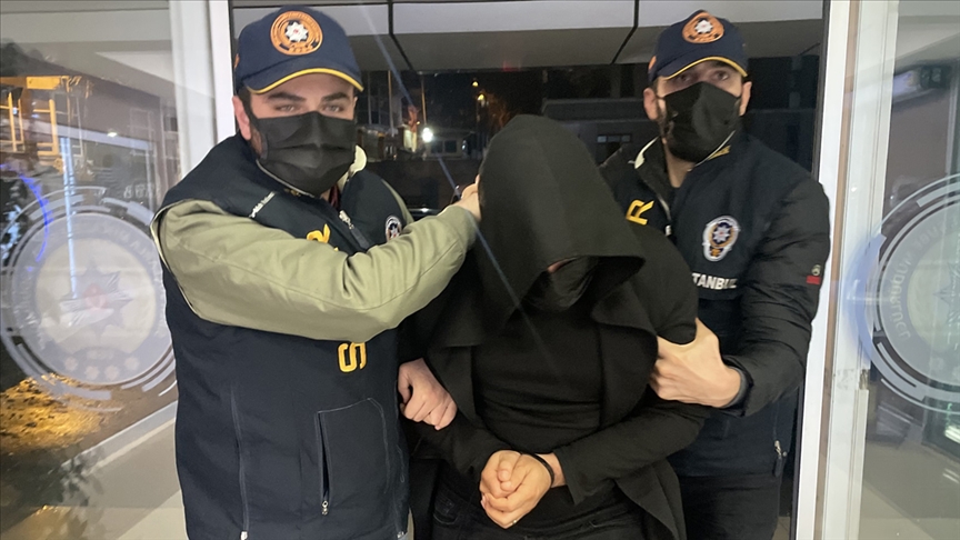 Kripto para dolandırıcılığı iddiasıyla gözaltına alınan şüpheli İstanbul’a getirildi
