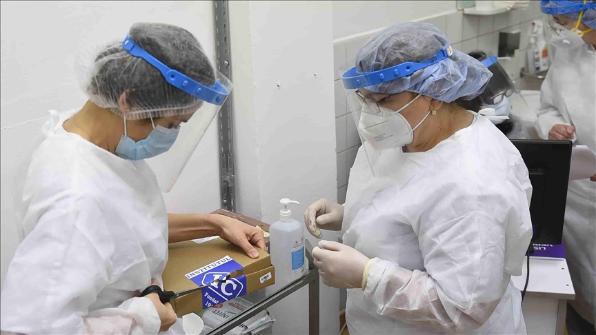Rumanía exigirá a los viajeros pruebas PCR para ingresar al país, incluso a los vacunados