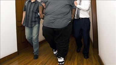 بیش از نیمی از جوانان آمریکا چاق هستند