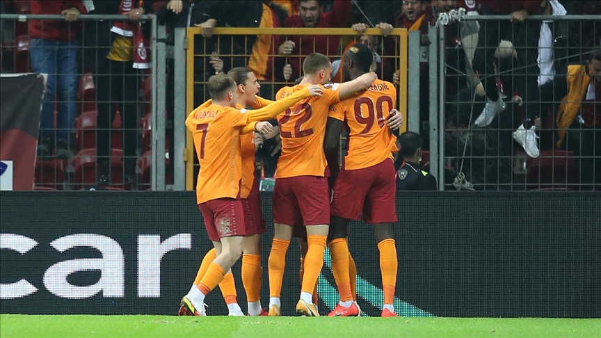 Galatasaray UEFA Avrupa Ligi'nde grup birinciliği için sahaya çıkıyor