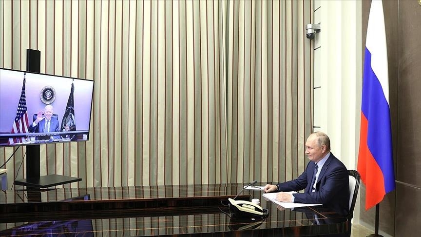 Kremlin: Putin'in Biden ile yaptığı görüşme formatı hoşuna gitti