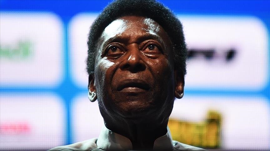 Brazil’s Pele back to hospital for treatment