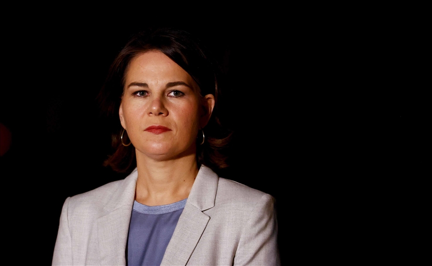 New German foreign minister warns Russia over Ukraine