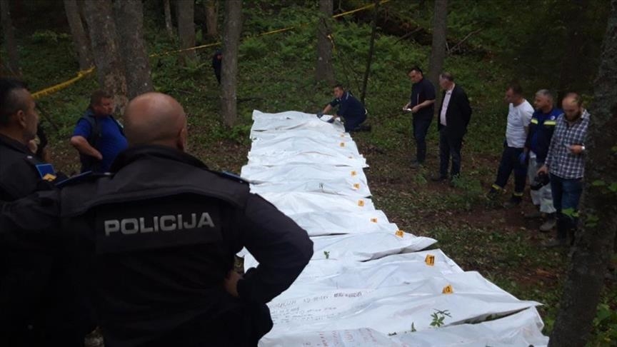 Bosnia unearths 10 bodies from mass grave