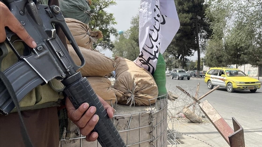 Afganistan'da Taliban yönetimi yeni ordu kurma çalışmalarına başladı