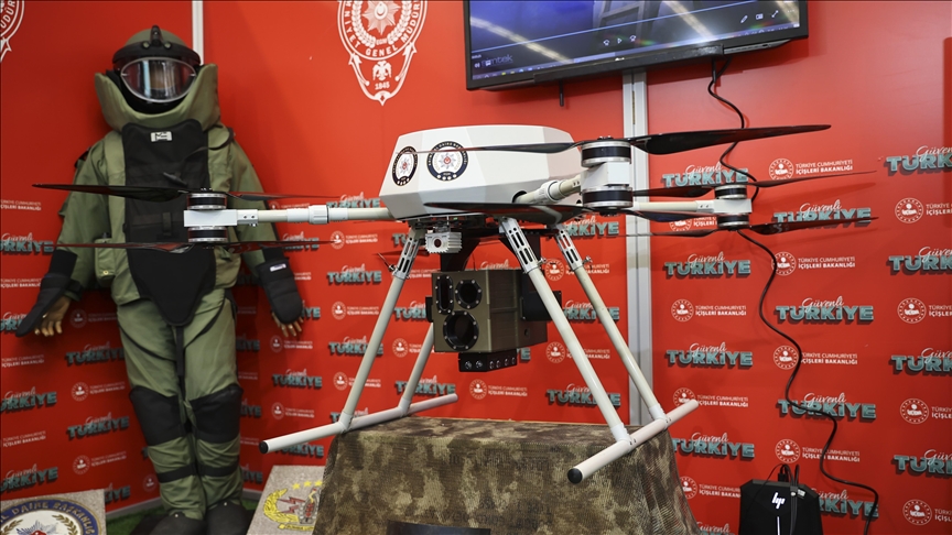 В Турции продолжаются испытания первого в мире дрона с лазерным оружием