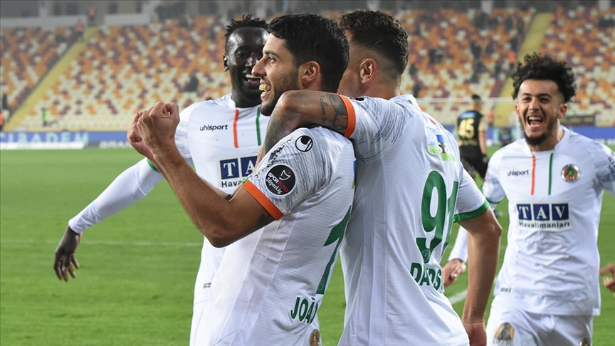 Aytemiz Alanyaspor deplasmanda Yeni Malatyasporu 6-2 yendi