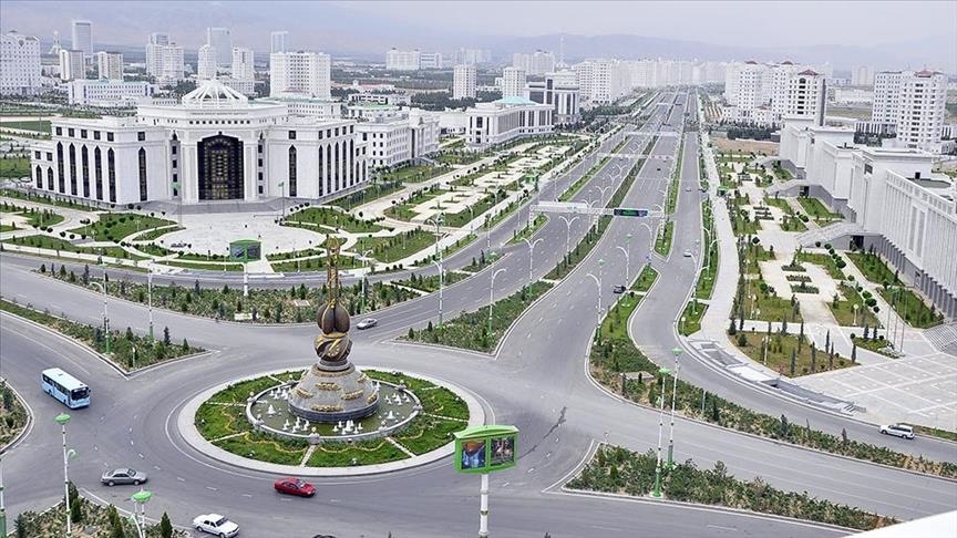 В Туркменистане отмечают 26-ю годовщину международного признания нейтралитета страны