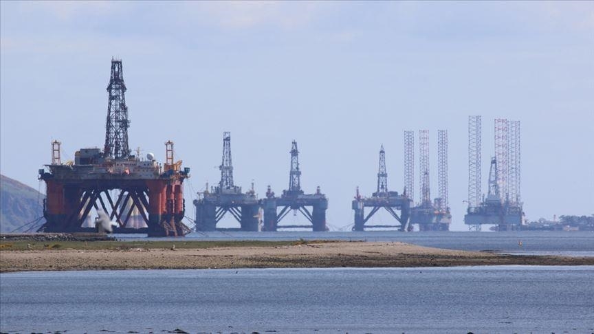 Цена на нефть Brent вновь превысила $76 за баррель