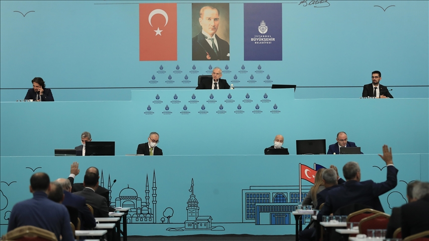 İBB Meclisi'nde terörle iltisaklı kişilerin belediyede işe alındığı iddiaları tartışıldı