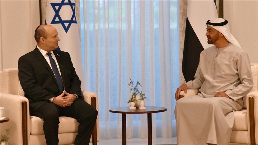 Naftali Bennett se convierte en el primer jefe de Gobierno israelí en visitar Emiratos Árabes Unidos