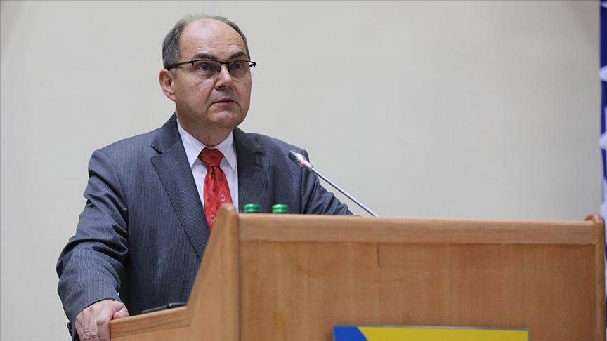 Bosna Hersek Yüksek Temsilcisi Schmidt: Sırp Entite Meclisi'nde alınan kararlar barış anlaşmasına zarar vermektedir
