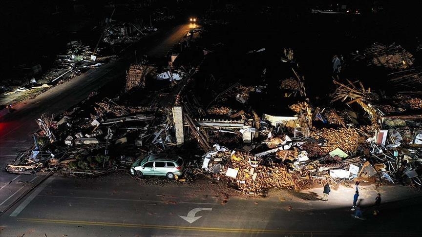 Gobernador de Kentucky en EEUU confirma la muerte de 74 personas por el paso de tornados