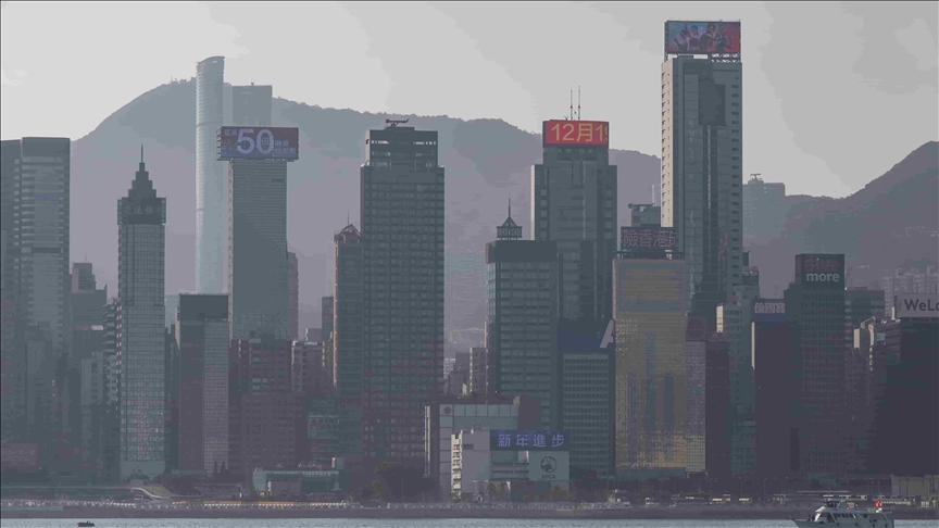 Al menos 13 personas están hospitalizadas tras incendio en el World Trade Center de Hong Kong