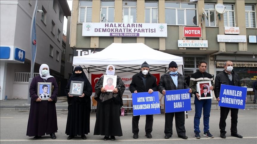 Another family joins anti-PKK sit-in in eastern Turkey