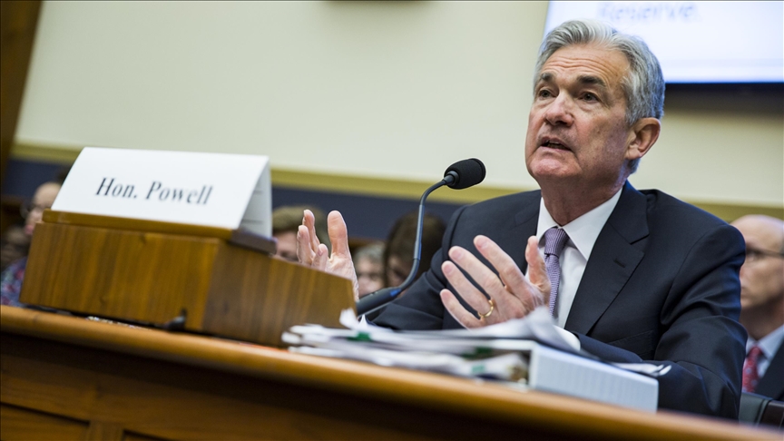 Fed chair says omicron variant poses risks but Fed sees rapid growth