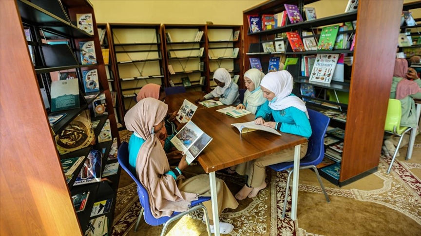 Türkiye Maarif Vakfının Sudandaki okulunda kütüphane açılışı yapıldı