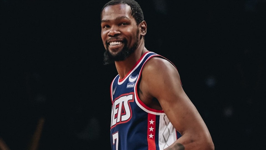 Kevin Durant, Brooklyn Nets'i Philadelphia 76ers karşısında galibiyete taşıdı