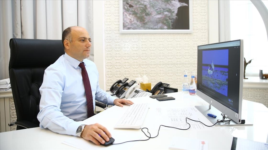 Azerbaycan Kültür Bakanı Kerimov, Yılın Fotoğrafları oylamasına katıldı