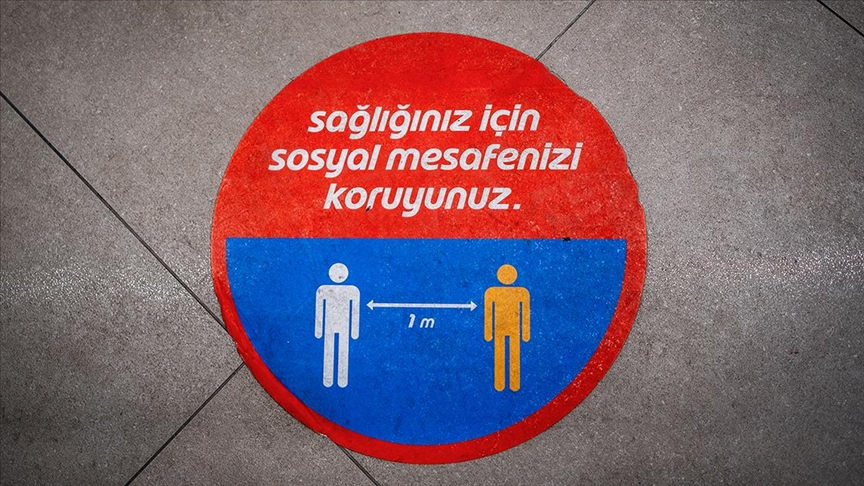 Anayasa Mahkemesinden polisin kestiği 'sosyal mesafe' cezasına ilişkin hak ihlali kararı
