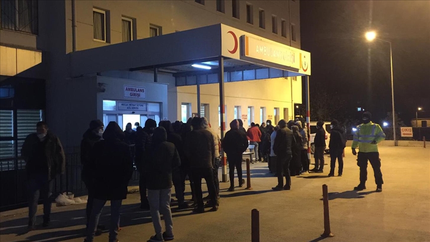 İzmir'de maden ocağındaki kazada 56 işçi yaralandı