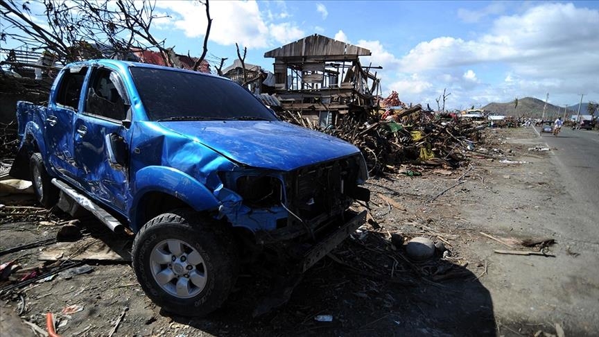Death toll from powerful Philippines typhoon rises to 375