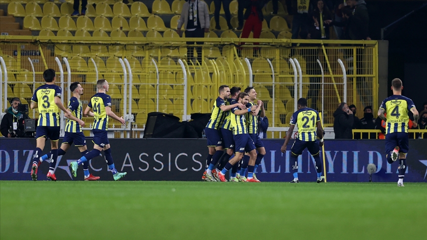 Fenerbahçe, Süper Ligde Fatih Karagümrüke konuk olacak