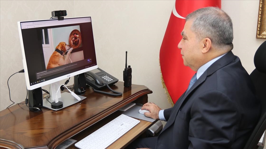 Karaman Valisi Mehmet Alpaslan Işık 'Oğullarının Emaneti Atmaca'yı seçti
