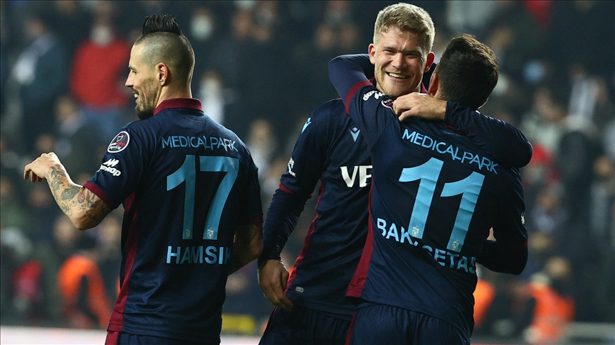 Trabzonspor, İzmirden 3 puanla dönüyor