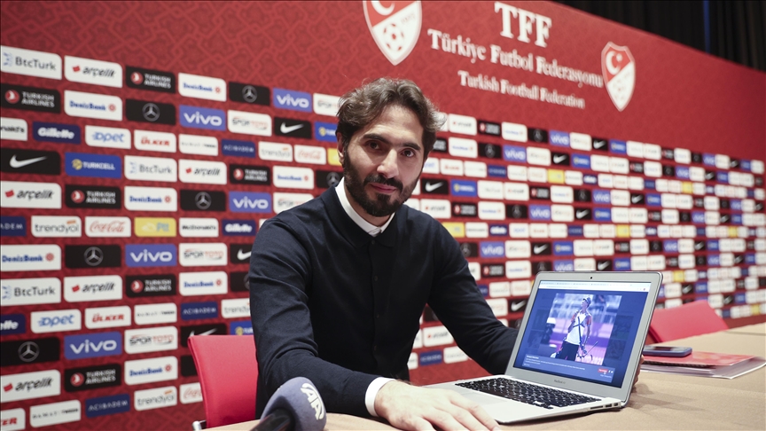 Hamit Altıntop'un 'Yılın Fotoğrafları'nda tercihi 'Şampiyon Mete Gazoz' oldu