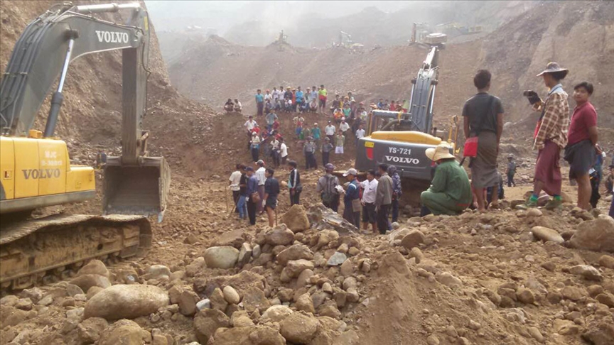 Myanmarda madende meydana gelen heyelanda en az 70 kişi kayboldu