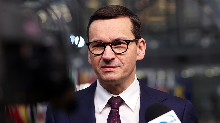 Polonya Başbakanı Morawiecki ülkesi hakkında yasal süreç başlatan AByi eleştirdi
