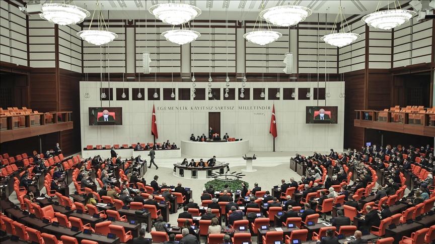 TBMM'nin salgın şartlarında zorlu yasama mesaisi